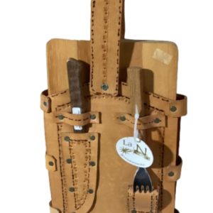 Set tabla tenedor y cuchillo con transportador de cuero